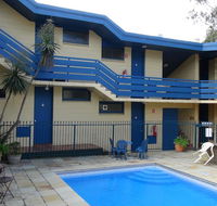 Pathfinder Motel - Flights
