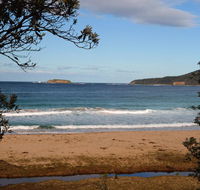 Pebbly Beach Shacks - Flights