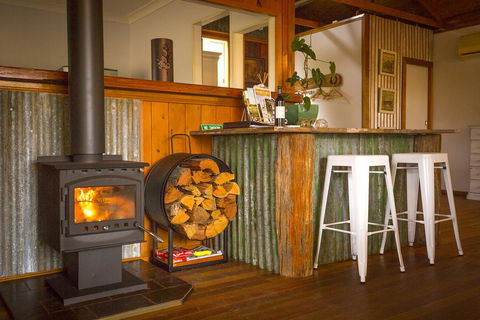 Peppercorn Cabin - Flights 2