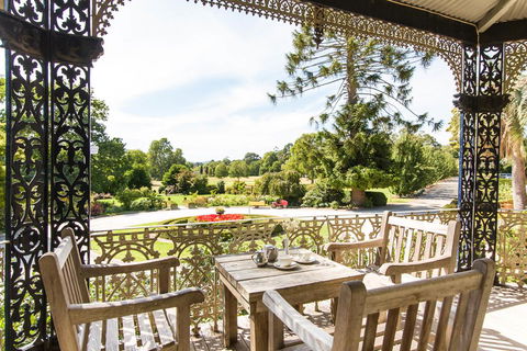 Peppers Craigieburn Resort - Flights 1