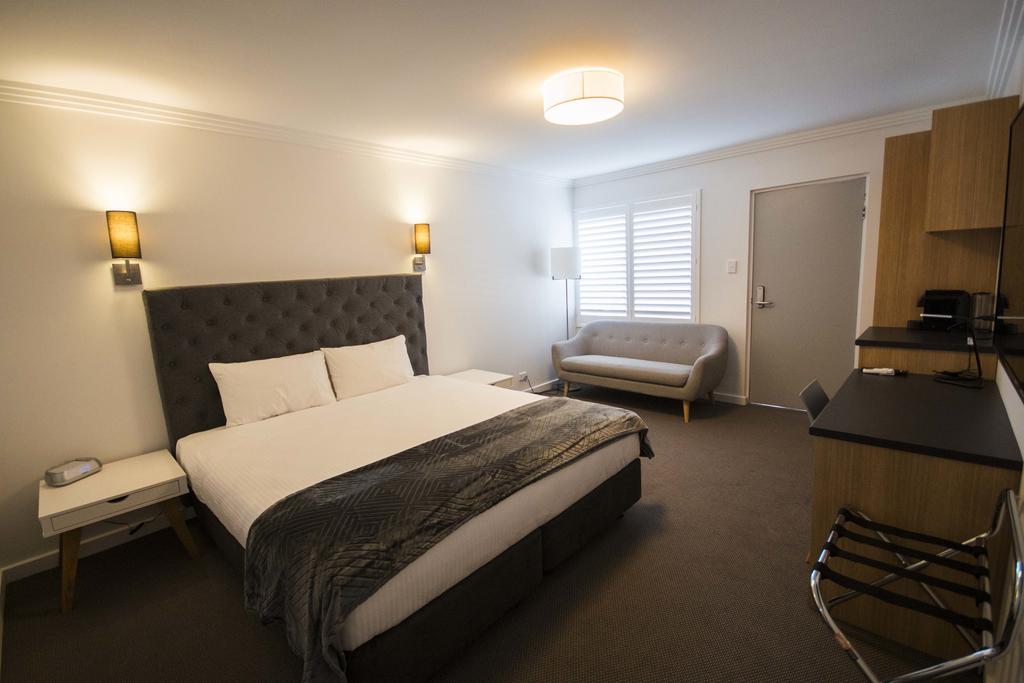Mogo NSW Flights