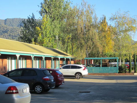 Snowgum Motel - Flights 0