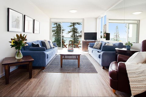 Sun Drenched Ocean View Apartment - Flights 0