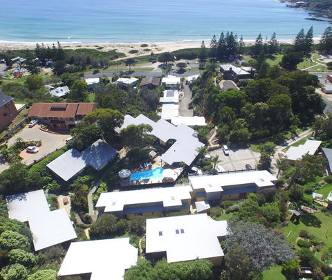 Tathra Beach House Holiday Apartments - Flights 0