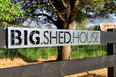 BIG.SHED.HOUSE - Flights 10