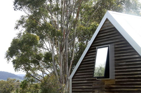 BIG.SHED.HOUSE - Flights 9