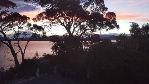 AppleBay Guest House - Flights 20