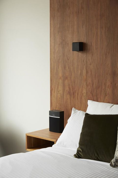 Moss Hotel - Flights 6