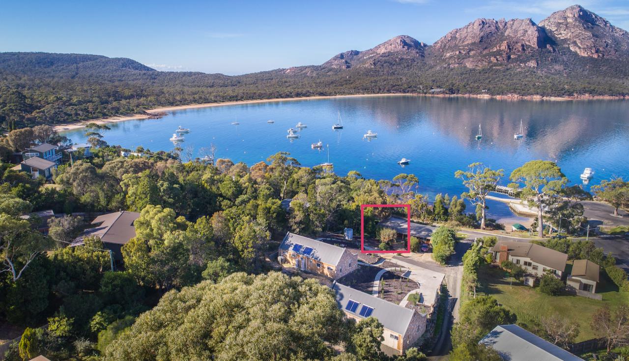 Coles Bay TAS Flights