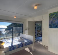Cove Cottage - Flights