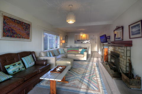 Cove Cottage - Flights 4