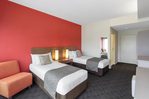 Travelodge Hotel Hobart Airport - Flights 4