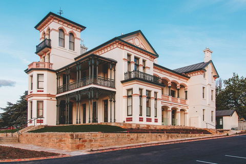 Maylands Lodge - Flights 20