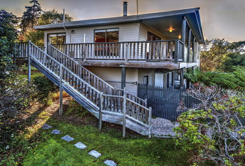 Cove Beach Apartment 2 - Flights 7