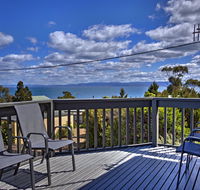 The Lookout  Large family house with views - Flights