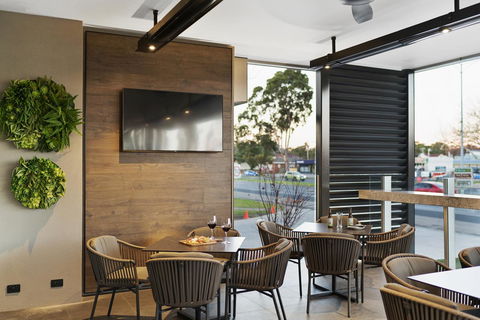 Quality Hotel Wangaratta Gateway - Flights 8