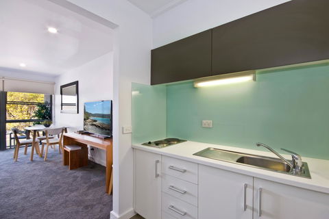 Lorne Bay View Motel - Flights 29