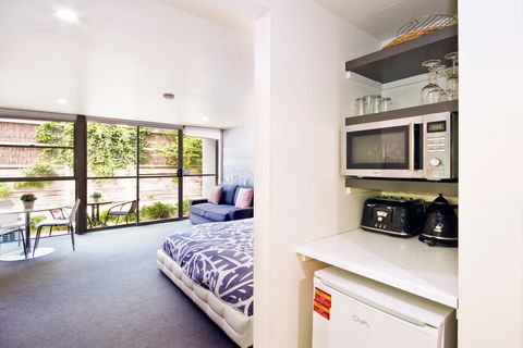 Lorne Bay View Motel - Flights 42
