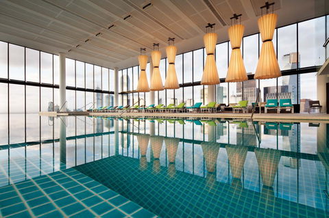 Crown Metropol Melbourne - Flights 1