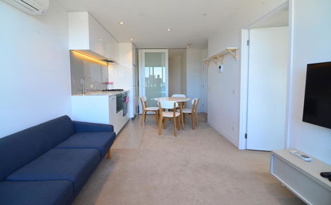 Mono Apartments On Franklin Street - Flights 30