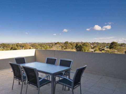 Quest Glen Waverley - Flights 2