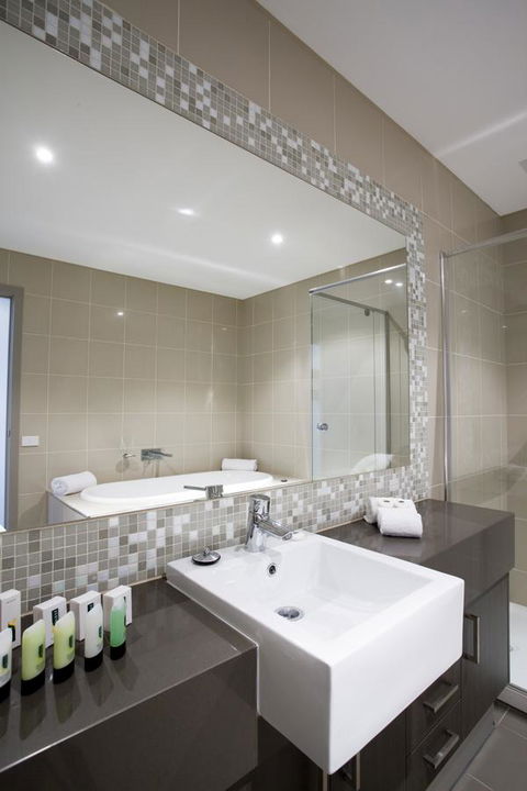 Quest Glen Waverley - Flights 6