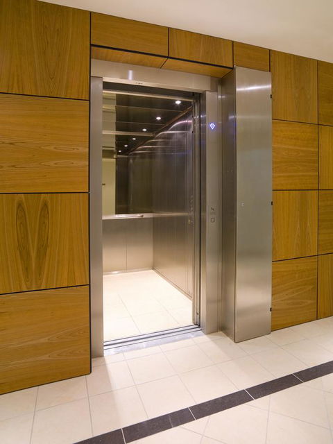 Quest Glen Waverley - Flights 5