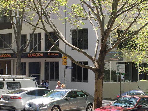 Europa Melbourne - Flights 1