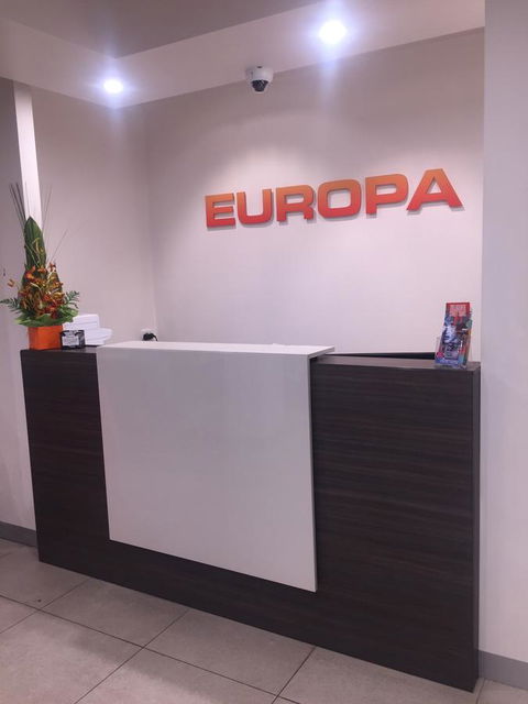 Europa Melbourne - Flights 2