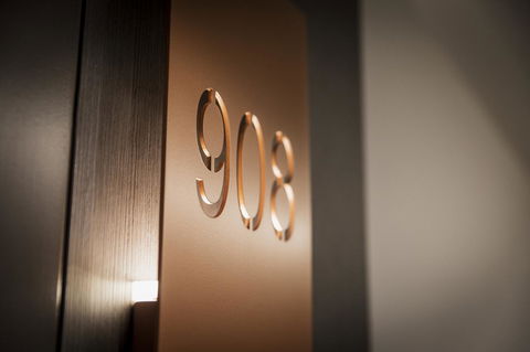 Brady Hotels Central Melbourne - Flights 35