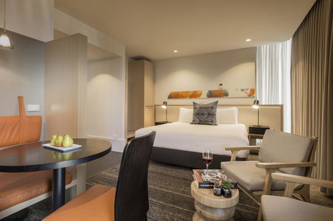 Brady Hotels Central Melbourne - Flights 1