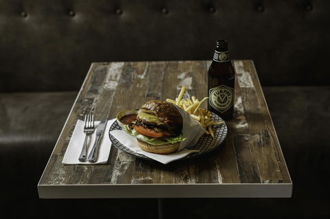 Brady Hotels Central Melbourne - Flights 25