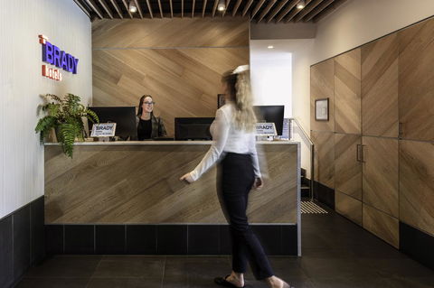 Brady Hotels Central Melbourne - Flights 12