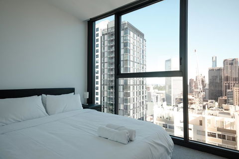 Mono Apartments On La Trobe Street - Flights 3