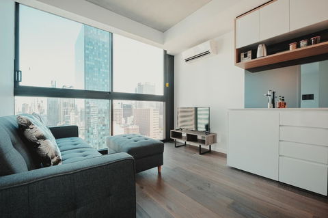 Mono Apartments On La Trobe Street - Flights 2