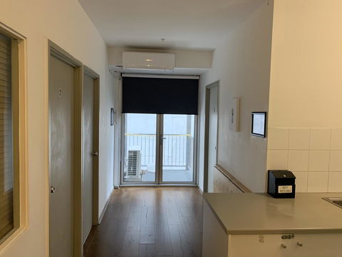 City Lifestyle Accommodation - Flights 21