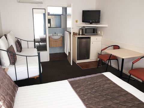 Mornington Motel - Flights 37
