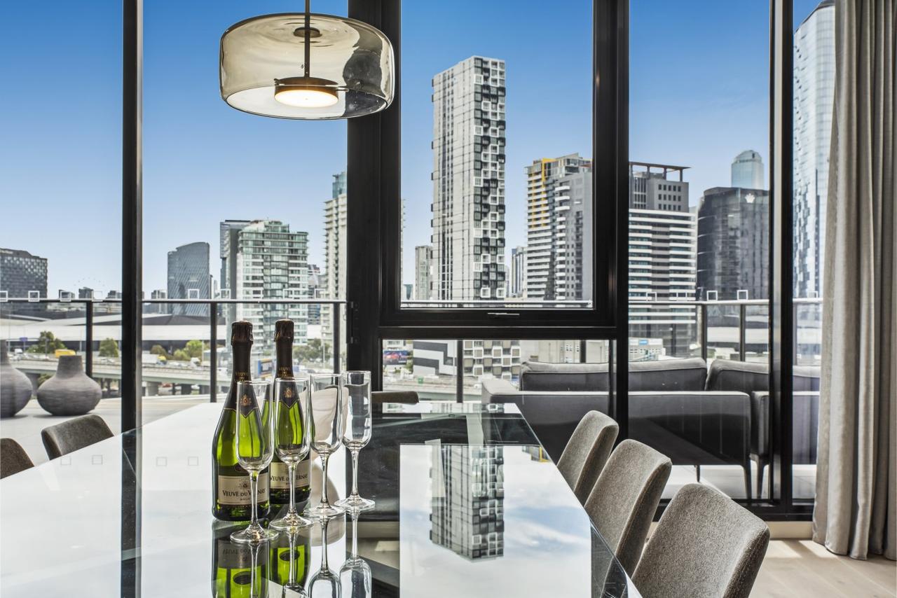 South Melbourne VIC Flights