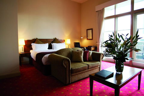 Grand Hotel Melbourne - Flights 29