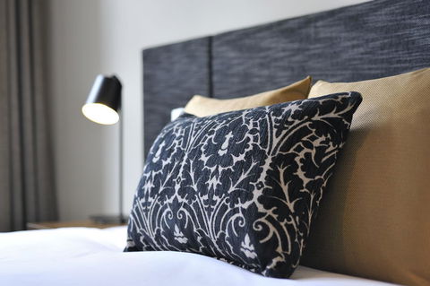 Grand Hotel Melbourne - Flights 22