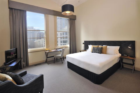 Grand Hotel Melbourne - Flights 24