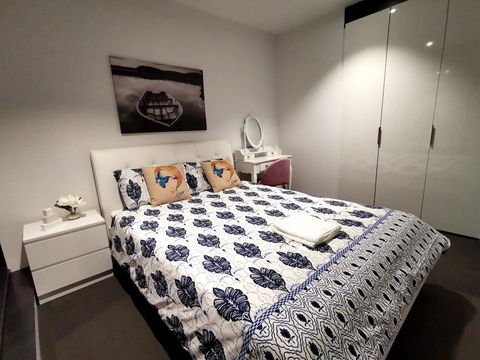 UrbanSuite Melbourne Cozy Apartment å°”æœ¬ åŸŽå¸‚ç²¾é€‰é…’åº—ä½å®¿ - Flights 11