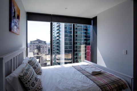 UrbanSuite Melbourne Cozy Apartment å°”æœ¬ åŸŽå¸‚ç²¾é€‰é…’åº—ä½å®¿ - Flights 31