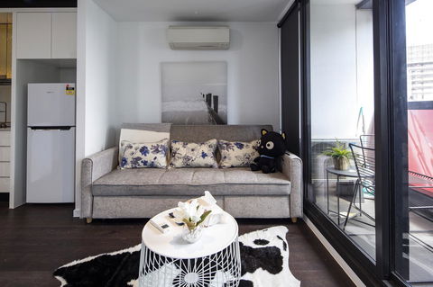 UrbanSuite Melbourne Cozy Apartment å°”æœ¬ åŸŽå¸‚ç²¾é€‰é…’åº—ä½å®¿ - Flights 4