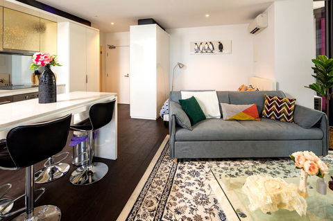 UrbanSuite Melbourne Cozy Apartment å°”æœ¬ åŸŽå¸‚ç²¾é€‰é…’åº—ä½å®¿ - Flights 37