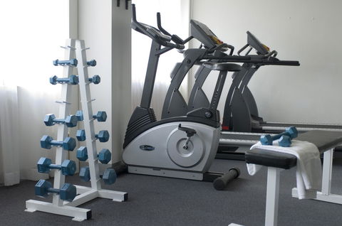 Holiday Inn Melbourne Airport, An IHG Hotel - Flights 10