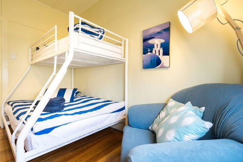 Nautique Beach House - Flights 7