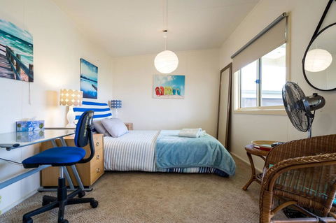 Nautique Beach House - Flights 17
