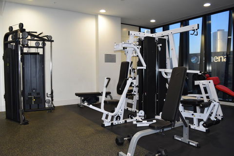 Melbourne SkyHigh Apartments - Flights 23