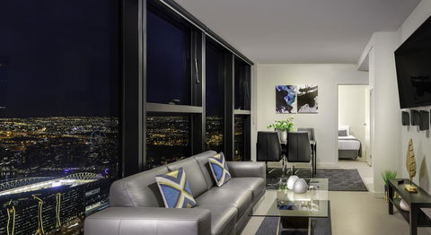 Melbourne SkyHigh Apartments - Flights 16